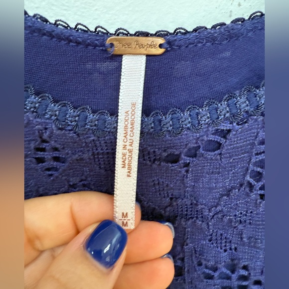 FREE PEOPLE Navy Blue Lace Fit & Flare Mini Dress Scoop Neck 3/4 Sleeve Size M - Picture 7 of 11